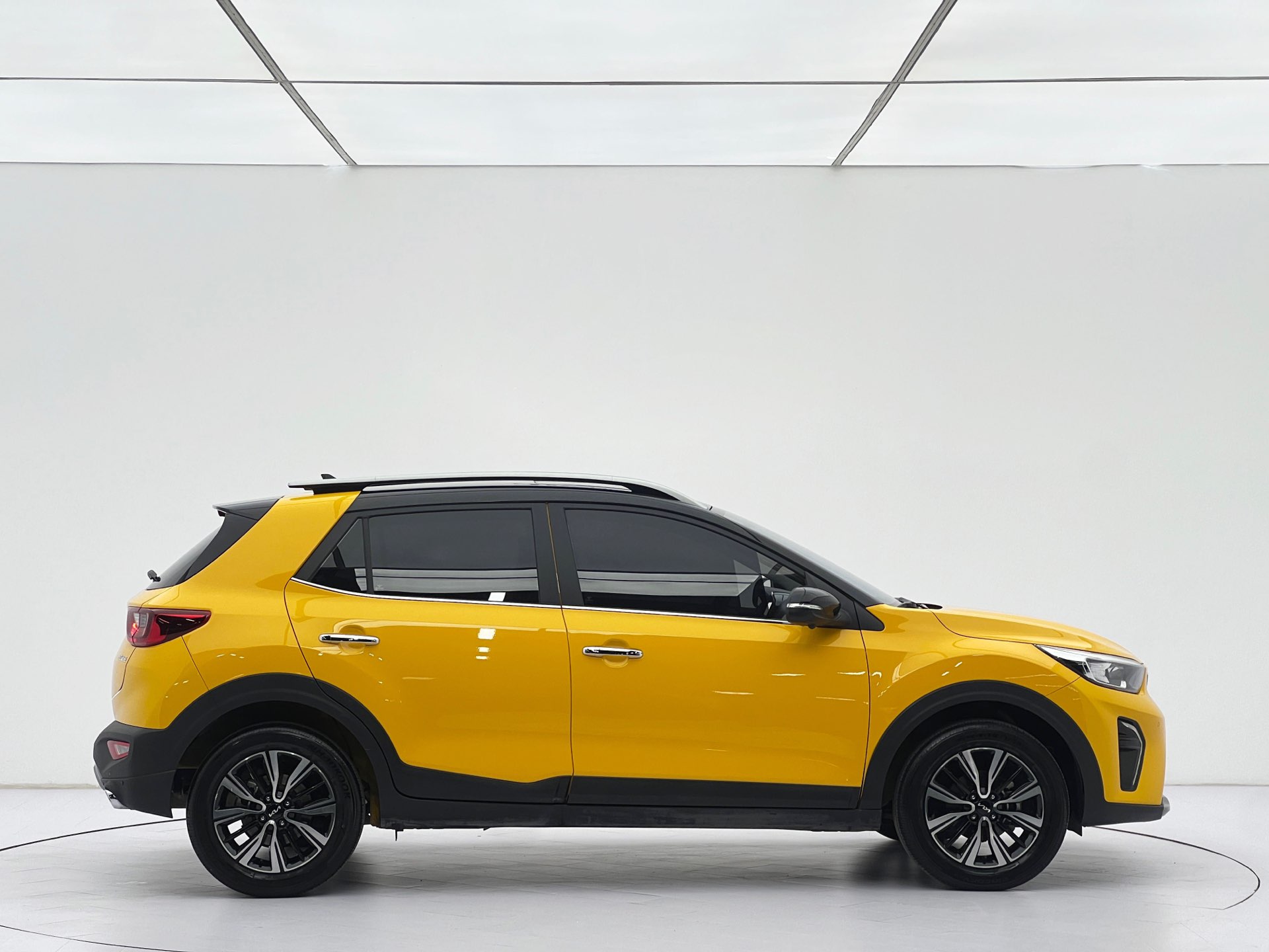 Kia KX1 2023 immagine di auto #8