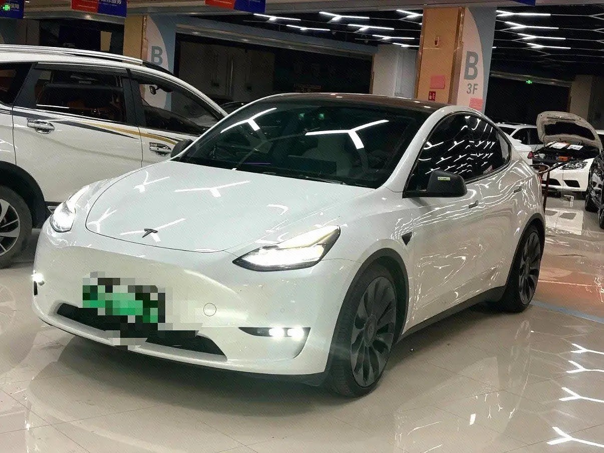 Tesla Model Y 2023 Tesla Model Y 2023 car image
