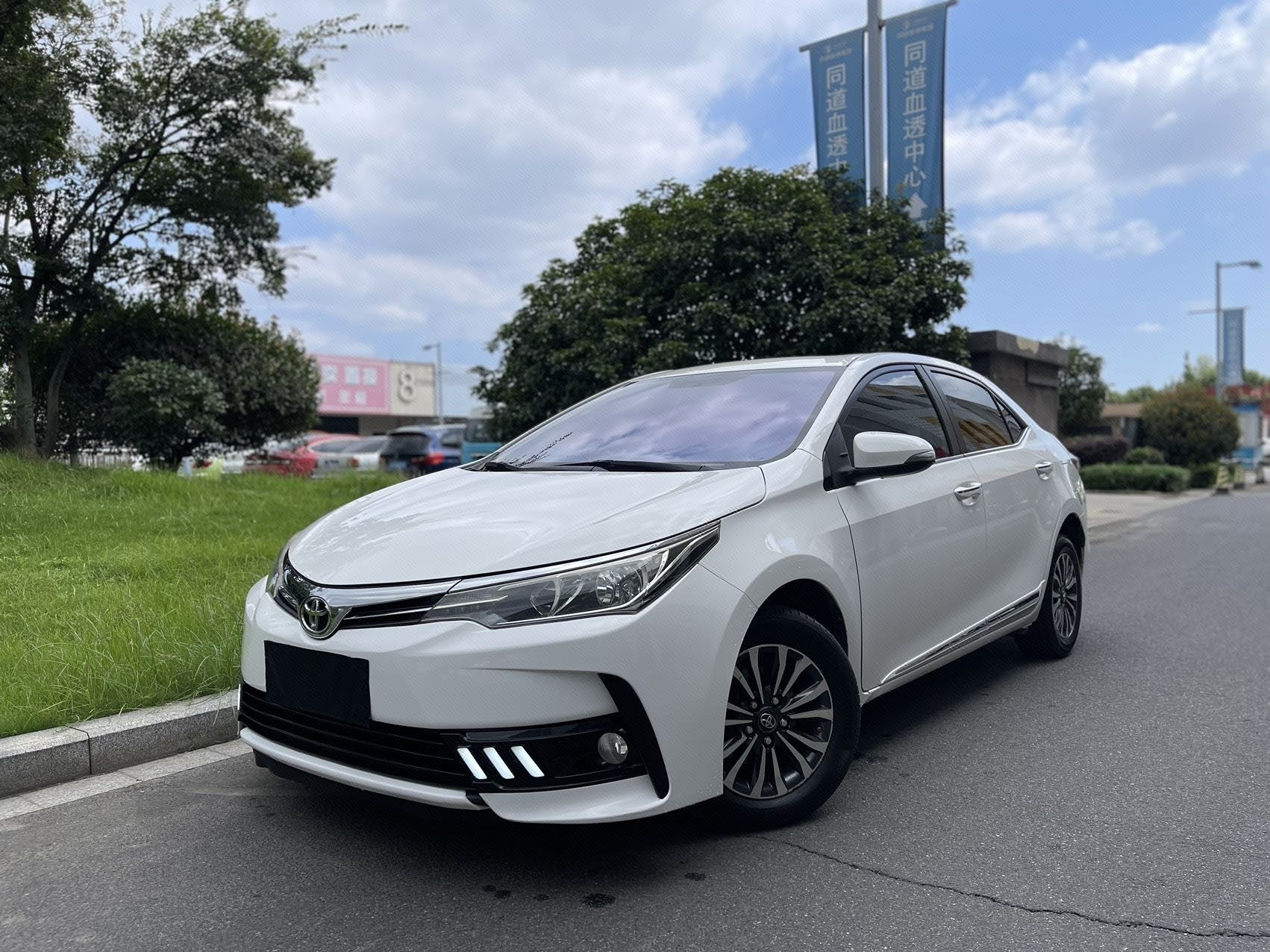 Toyota Corolla 2017 Toyota Corolla 2017 car image