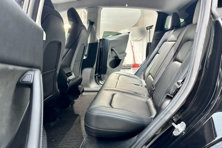 Tesla Model Y 2022 #15 Tesla Model Y 2022 car image #15