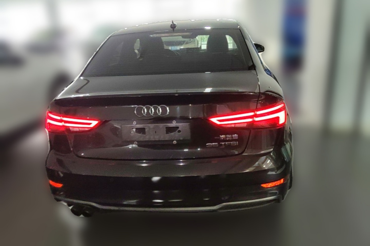 Audi A3 2019 car image #6