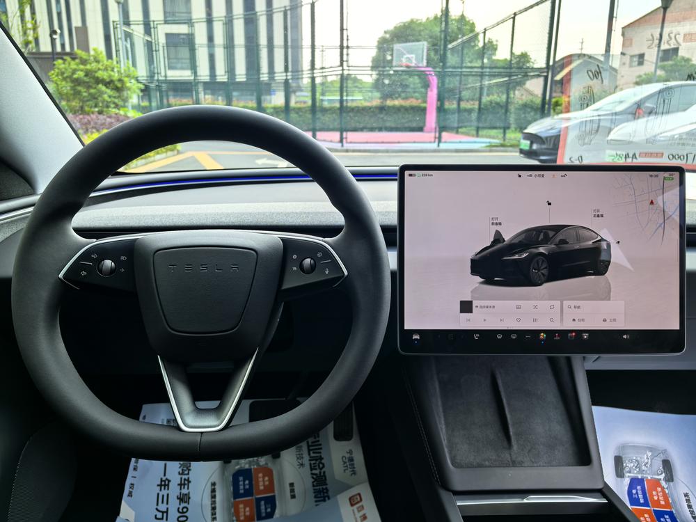 Tesla Model 3 2025 #18 Tesla Model 3 2025 car image #18
