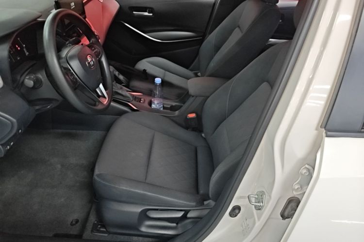 Toyota Corolla 2024 car image #19