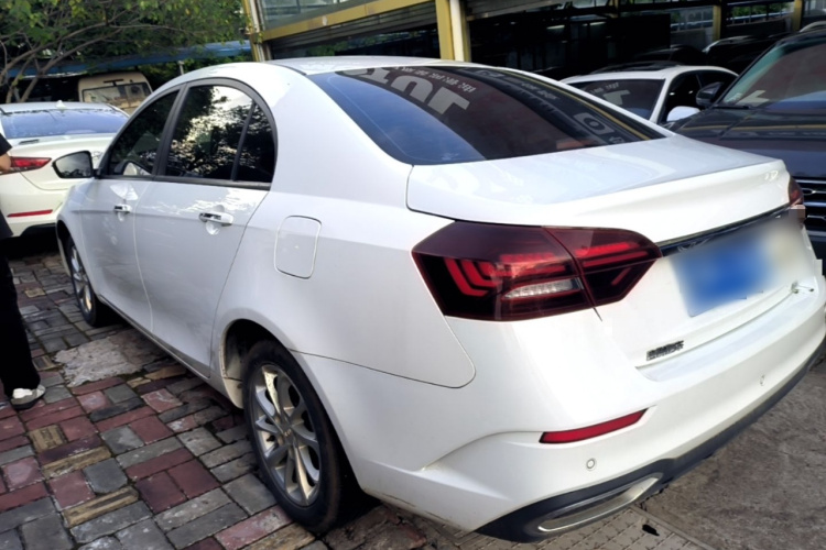 GEELY Emgrand 2021 car image #5