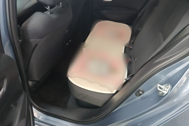 Toyota Corolla 2023 car image #17