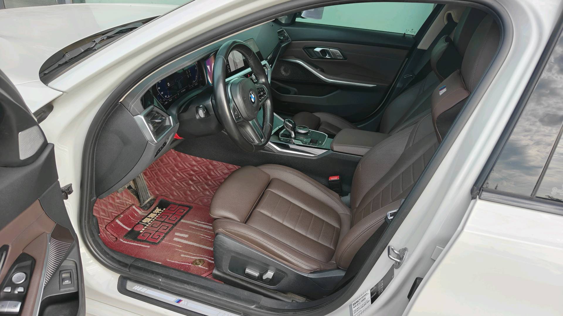BMW 3 Series 2020 car image #6