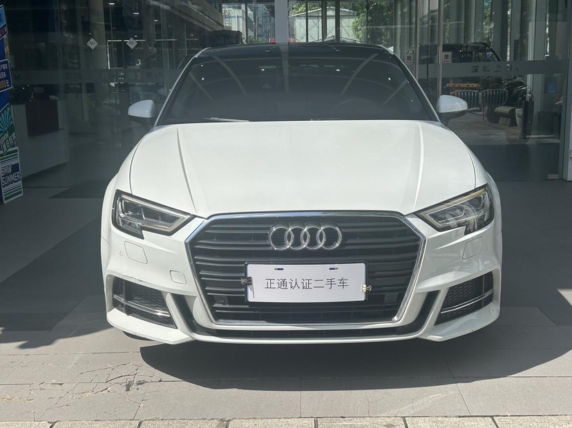 Audi A3 2018 immagine di auto #2