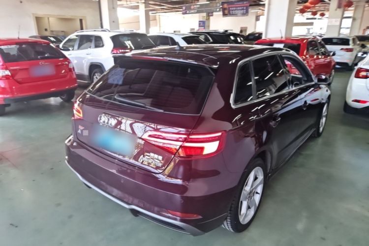 Audi A3 2019 car image #7