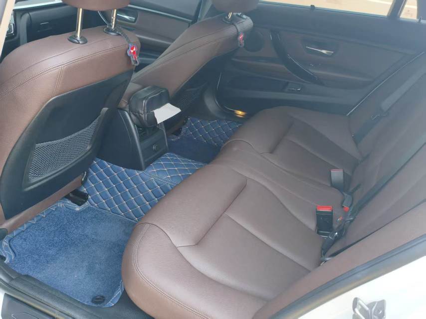 BMW 3 Series 2019 car image #6