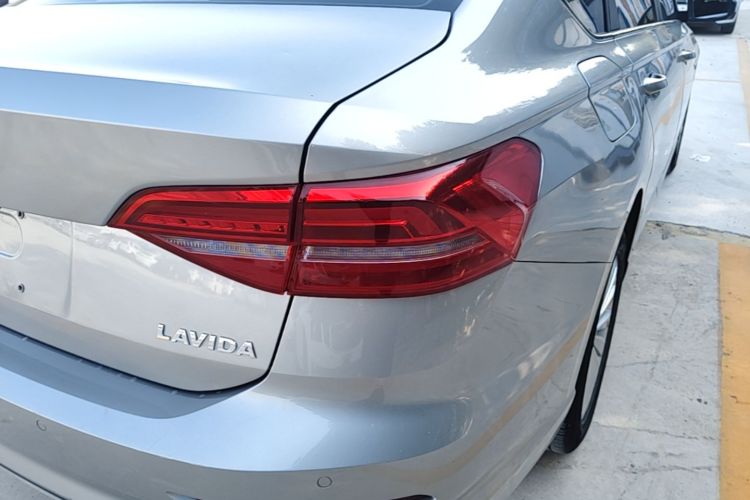 Volkswagen Lavida 2019 #8 Volkswagen Lavida 2019 car image #8