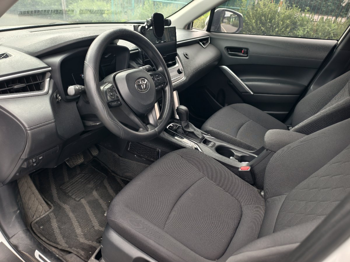 Toyota Corolla Cross 2024 car image #8