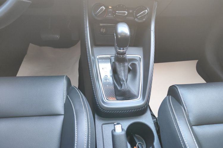 MG ZS 2019 صورة سيارة #18