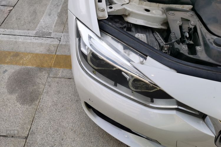 BMW 3 Series 2017 #8 BMW 3 Series 2017 car image #8