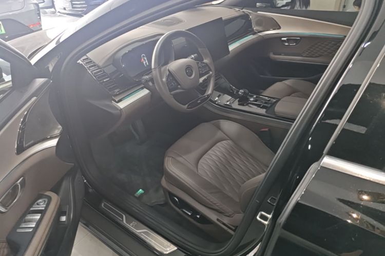 BYD Han 2024 immagine di auto #16