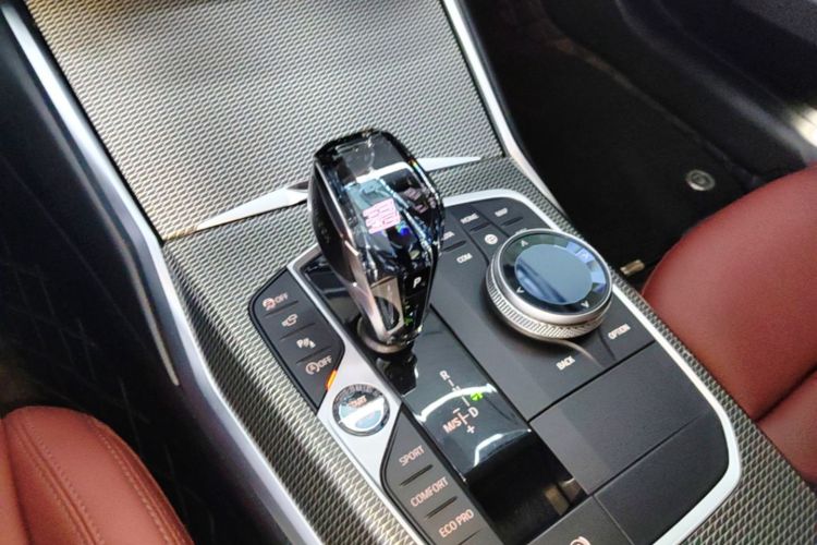 BMW 3 Series 2021 #18 BMW 3 Series 2021 car image #18