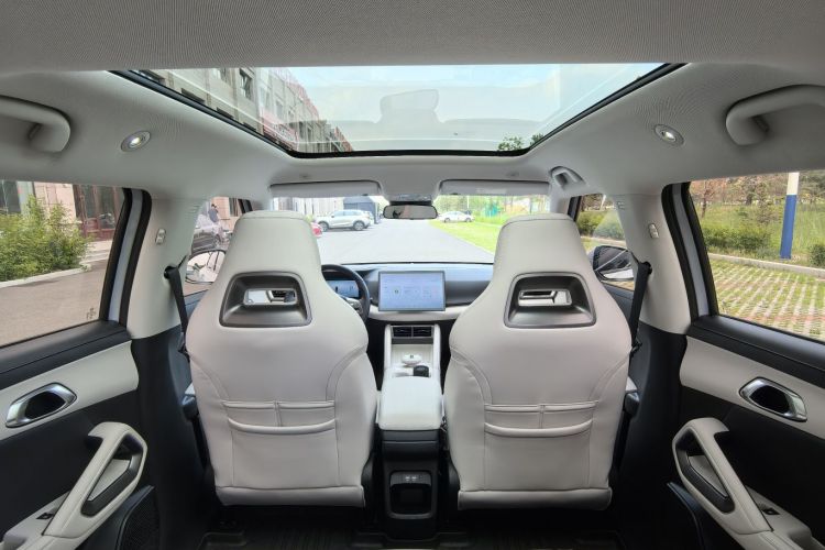 BYD YuanUP 2024 immagine di auto #17
