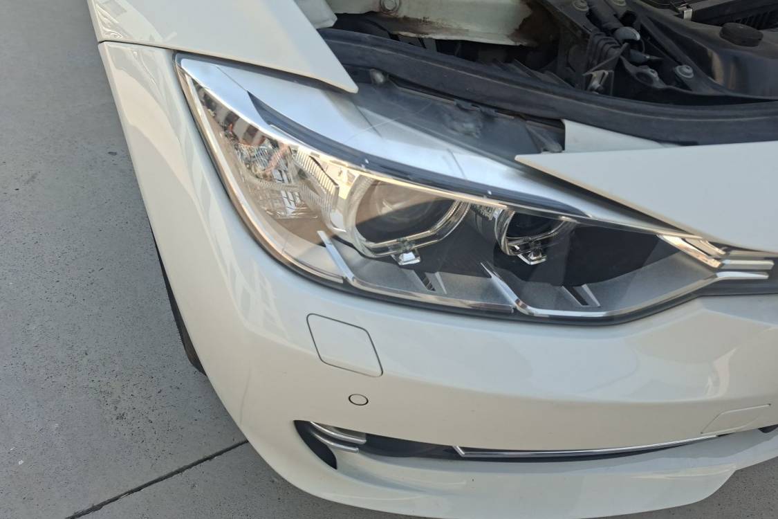 BMW 3 Series 2012 #7 BMW 3 Series 2012 car image #7