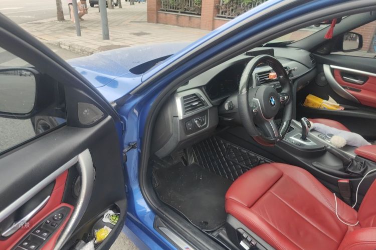 BMW 3 Series 2019 #18 BMW 3 Series 2019 car image #18