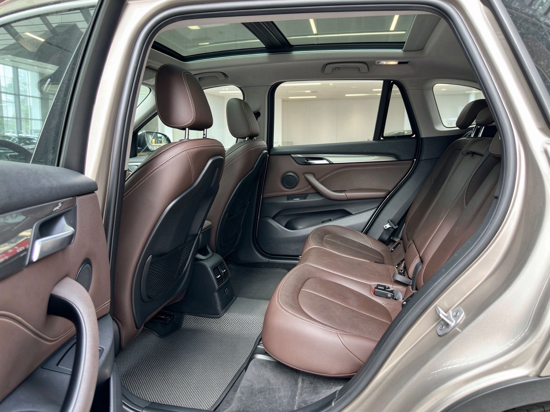 BMW X1 New Energy 2019 #9 BMW X1 New Energy 2019 car image #9