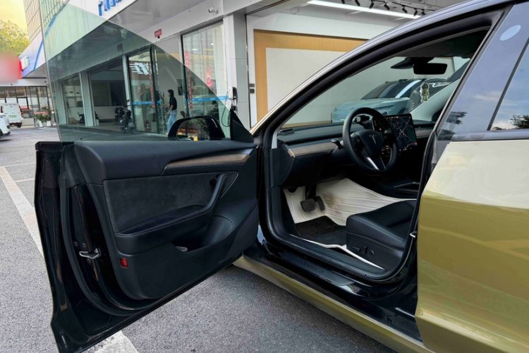 Tesla Model 3 2021 #14 Tesla Model 3 2021 car image #14