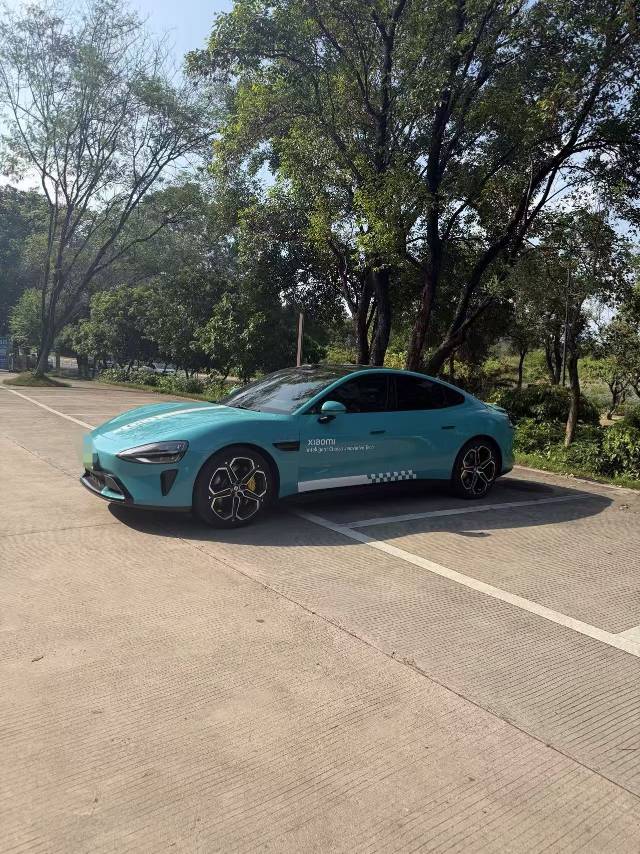 MI SU7 2024 car image #2