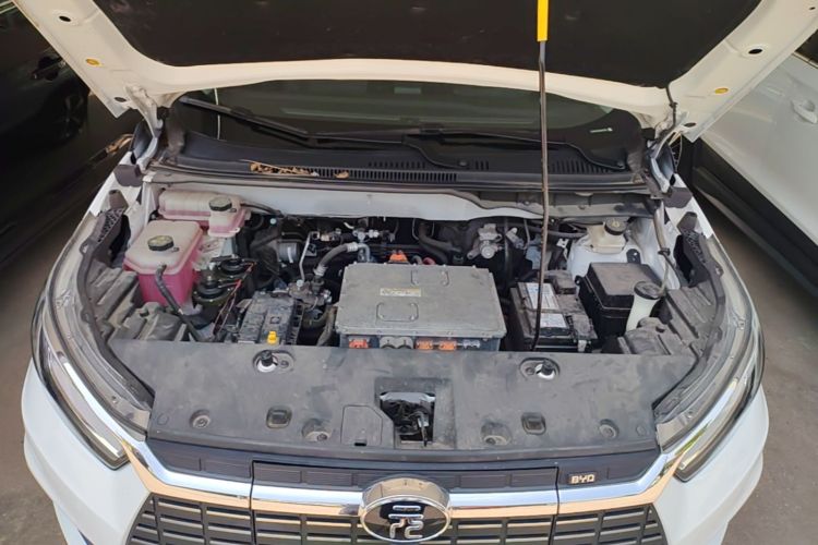 BYD Yuan New Energy 2019 #20 BYD Yuan New Energy 2019 car image #20