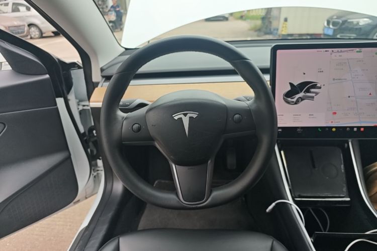 Tesla Model 3 2020 #11 Tesla Model 3 2020 car image #11