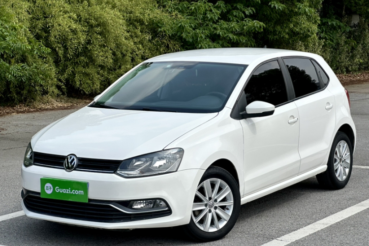 Volkswagen Polo 2015 #2 Volkswagen Polo 2015 car image #2