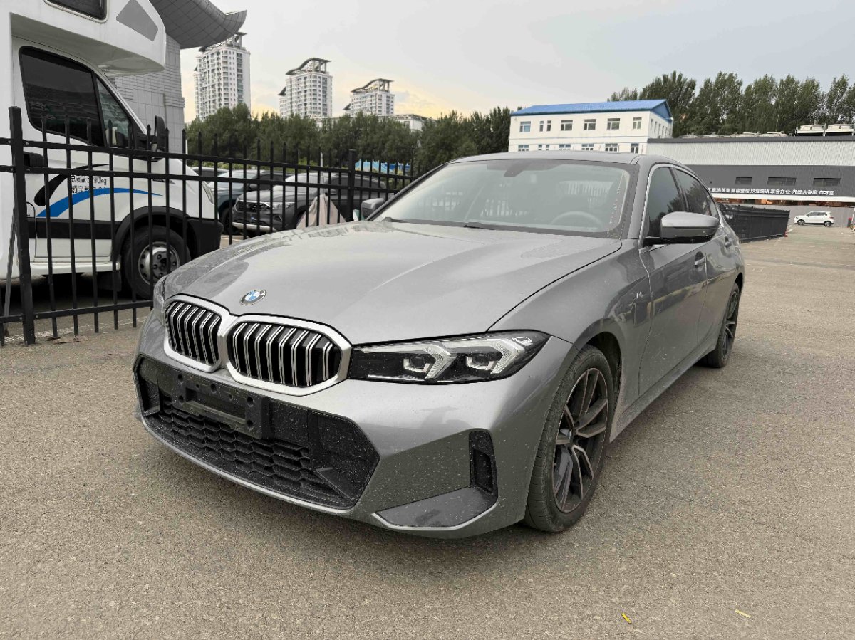 BMW 3 Series 2023 BMW 3 Series 2023 car image