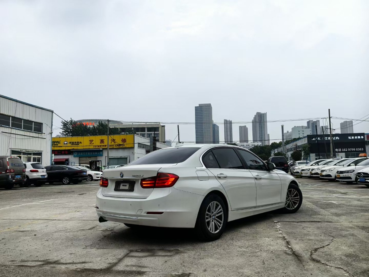 BMW 3 Series 2014 car image #8
