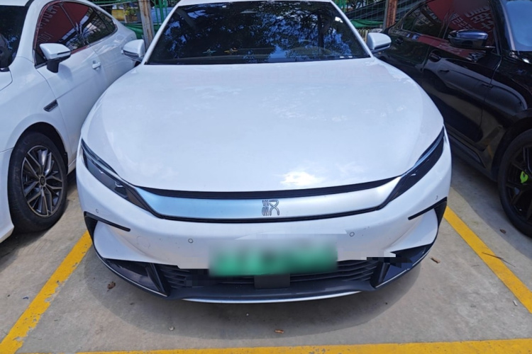 BYD Han 2022 car image #3