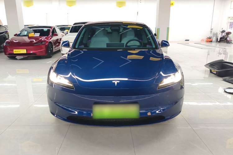 Tesla Model 3 2024 #3 Tesla Model 3 2024 car image #3