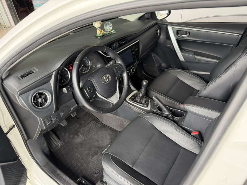 Toyota Corolla 2017 #7 Toyota Corolla 2017 car image #7