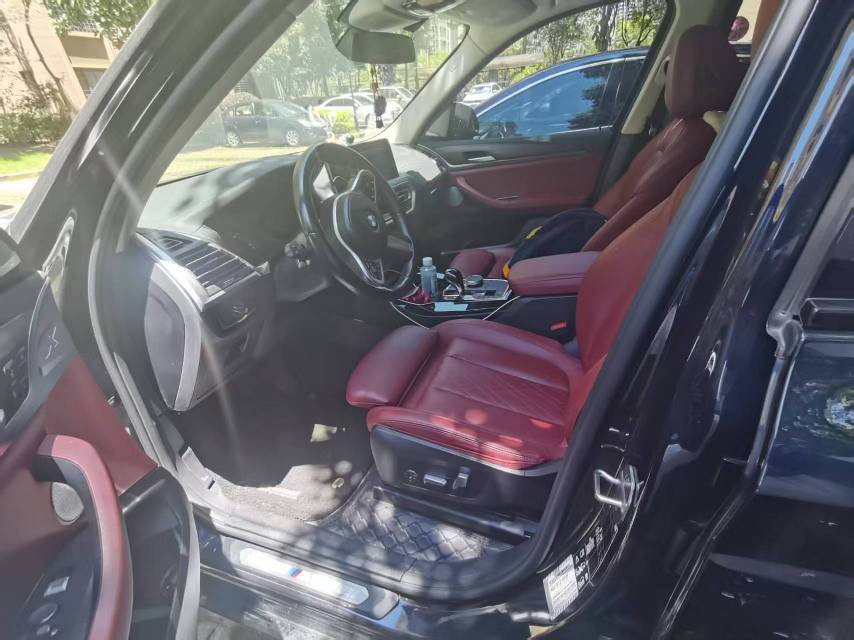 BMW X3 2022 car image #3