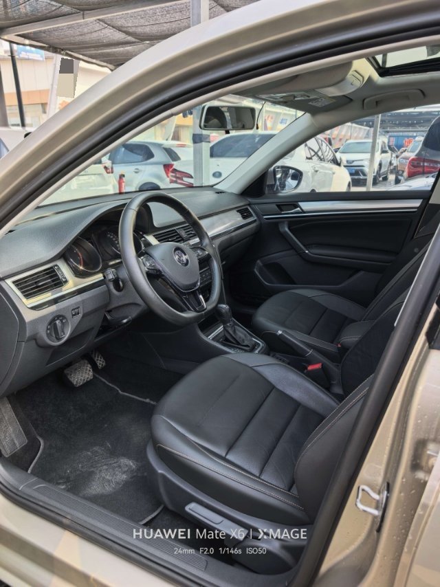 Volkswagen Bora 2017 image de voiture #4