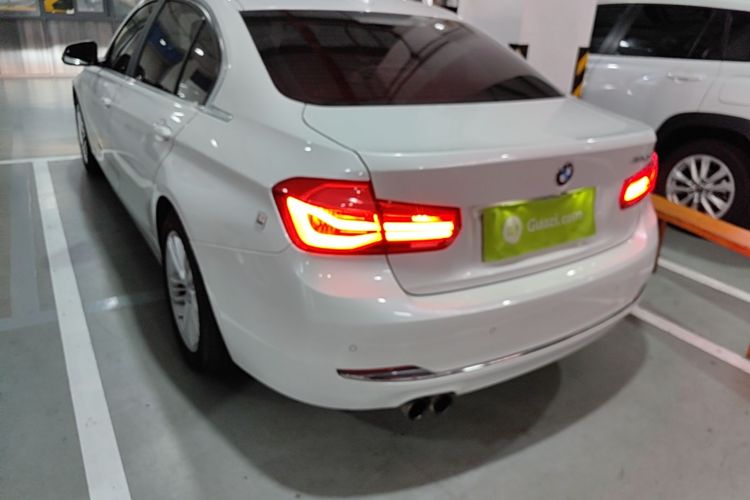BMW 3 Series 2017 #5 BMW 3 Series 2017 car image #5