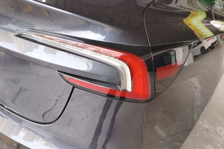 Tesla Model 3 2025 #8 Tesla Model 3 2025 car image #8