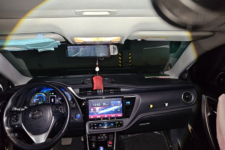 Toyota Corolla 2018 car image #11