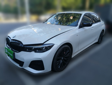 BMW 3 Series 2022 BMW 3 Series 2022 immagine di auto