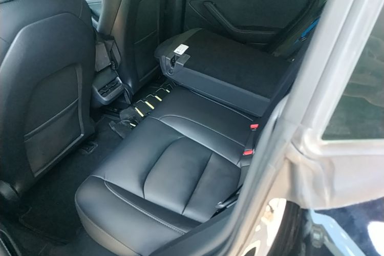 Tesla Model 3 2022 car image #13