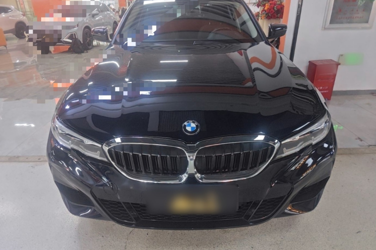 BMW 3 Series 2022 car image #3