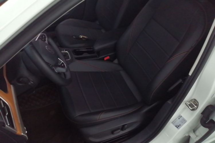 Volkswagen Bora 2023 car image #15