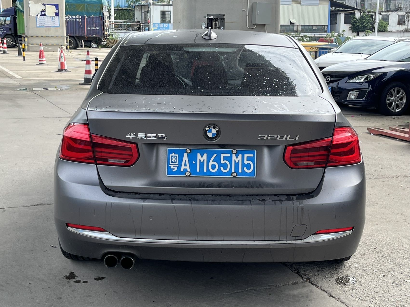 BMW 3 Series 2017 #5 BMW 3 Series 2017 car image #5
