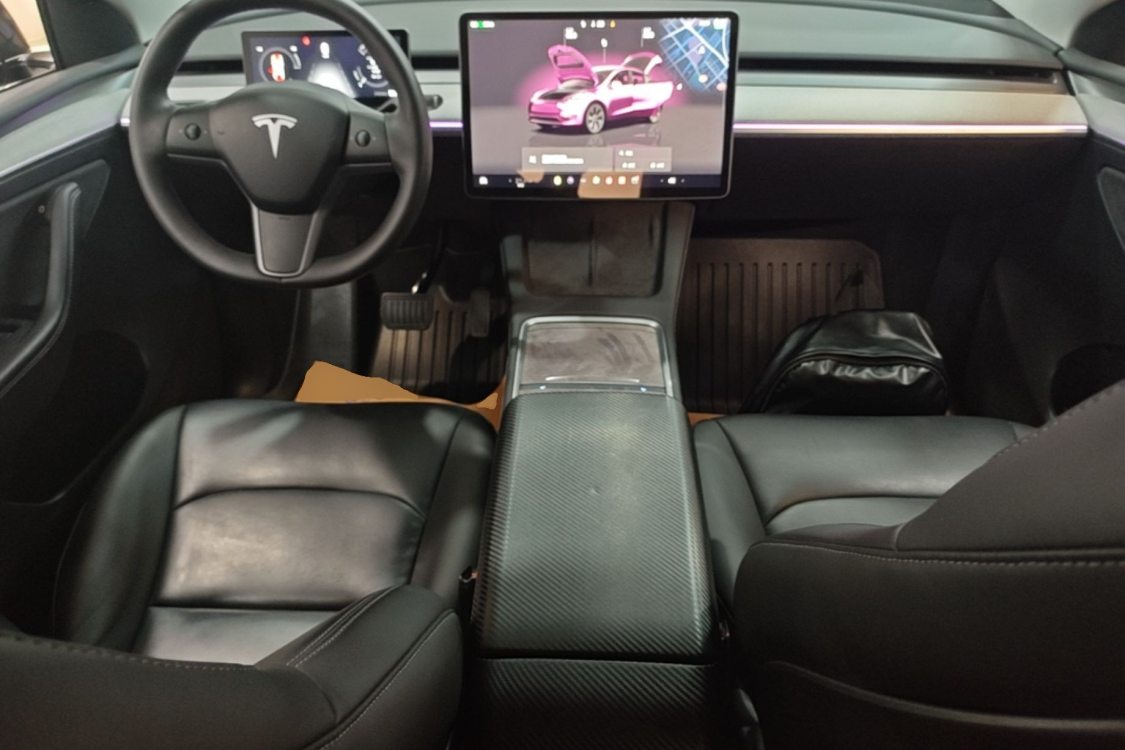 Tesla Model Y 2024 #15 Tesla Model Y 2024 car image #15
