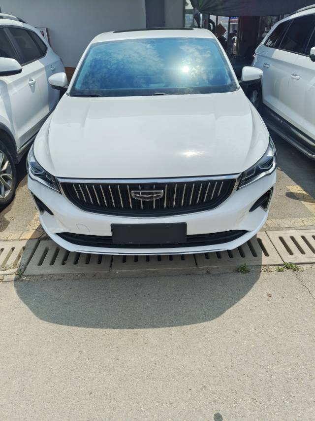 GEELY Emgrand 2024 #2 GEELY Emgrand 2024 image de voiture #2