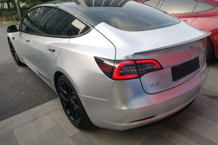 Tesla Model 3 2021 car image #5