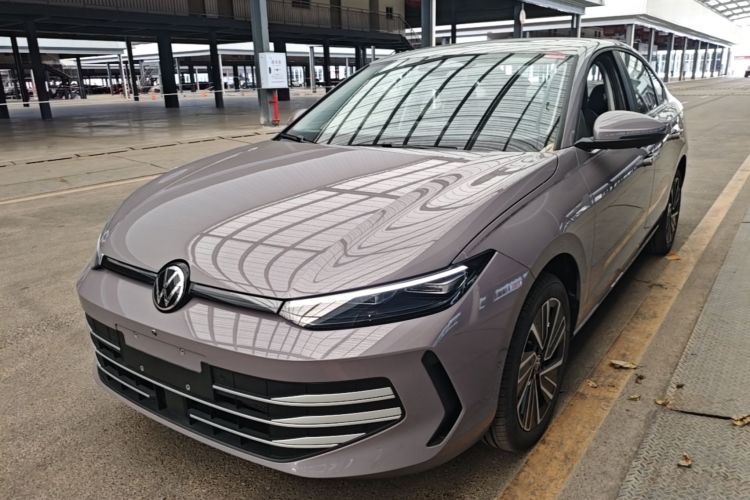 Volkswagen Lavida 2026 #2 Volkswagen Lavida 2026 car image #2