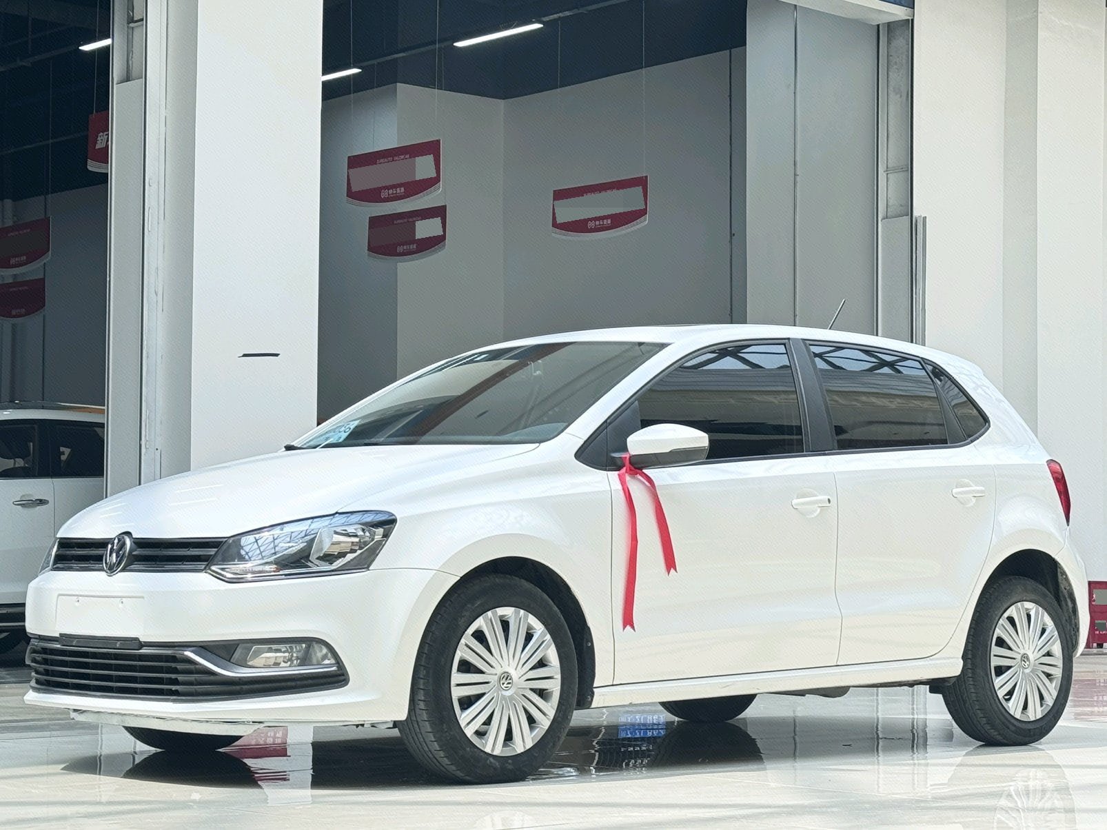 Volkswagen Polo 2019 Volkswagen Polo 2019 car image