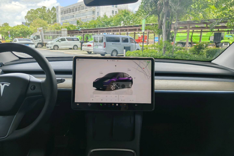 Tesla Model Y 2023 #12 Tesla Model Y 2023 صورة سيارة #12