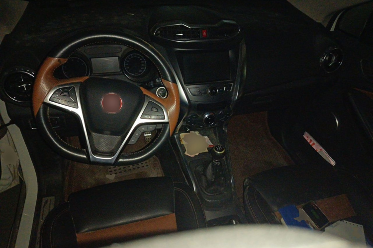 BYD Yuan 2016 #7 BYD Yuan 2016 car image #7